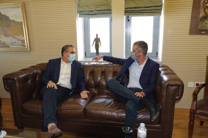 Μπακογιάννης σε Βασιλόπουλο: “Η Καλαμάτα είναι το απόλυτο αυτοδιοικητικό success story” (βίντεο)