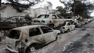 La Republica: «Μάτι ...όπως Πομπηία»