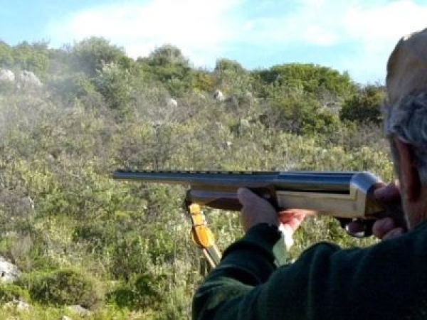 Σύλληψη λαθροκυνηγών μετά από καταδίωξη στο Μουζάκι