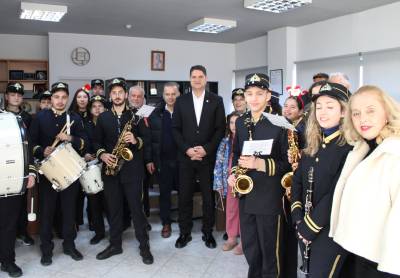 Μεσσήνη: Κάλαντα από τη Δημοτική Φιλαρμονική στο δημαρχείο (φωτογραφίες)