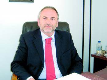 Διονύσης Αλευράς: "Δεν είμαι εγώ υποψήφιος με το συνδυασμό Δέδε"