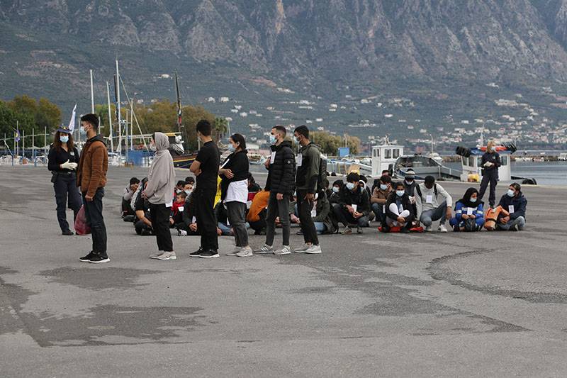 Σύλληψη Ιρανού για διακίνηση μεταναστών
