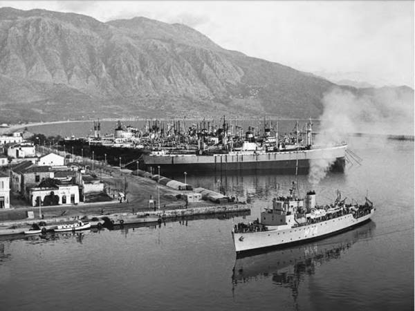 Το λιμάνι τη δεκαετία του 1950