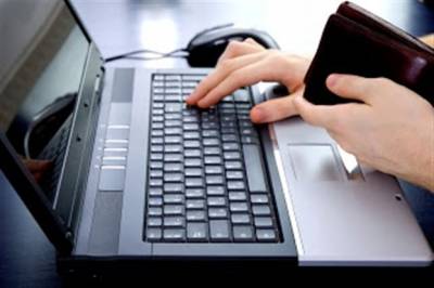 Εξιχνίαση διαδικτυακής απάτης με θύμα Φιλιατρινό