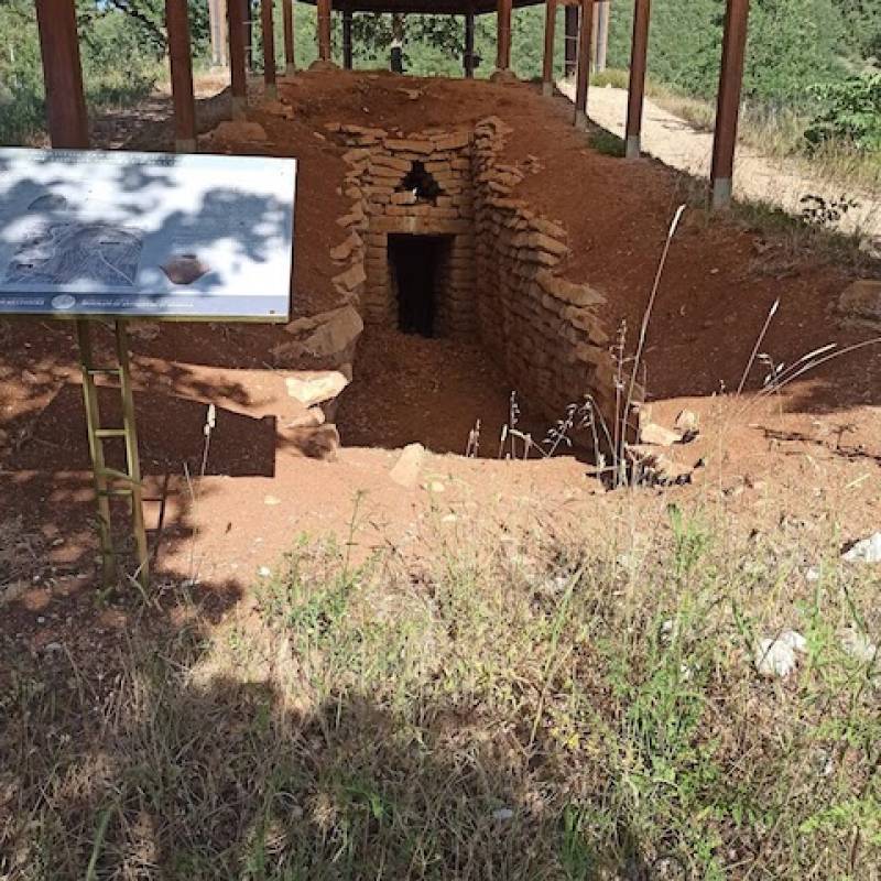 Αρχαία δεν έχει μόνο η πλατεία Υπαπαντής