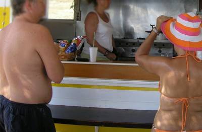 Μικρό ενδιαφέρον για καντίνες στις παραλίες του Δήμου Μεσσήνης