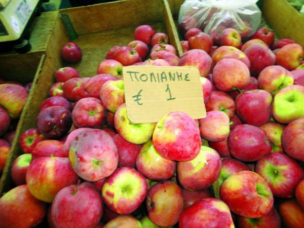 Μήλα Πολιανής και… δήμος αναπλάσεων