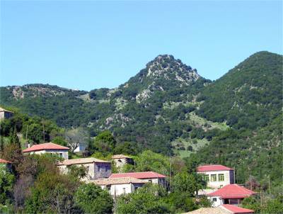 Κάστρα και οχυρά της Μεσσηνίας: Παλαιόκαστρο (Ξεροκάσι)