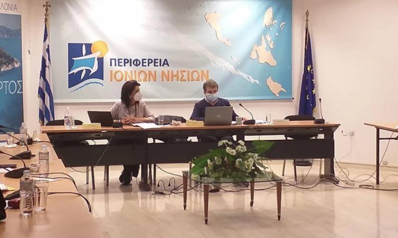 Χρυσοχοΐδης από Κέρκυρα: Εμβολιαστείτε όλοι με τη σειρά σας και να προσέχετε