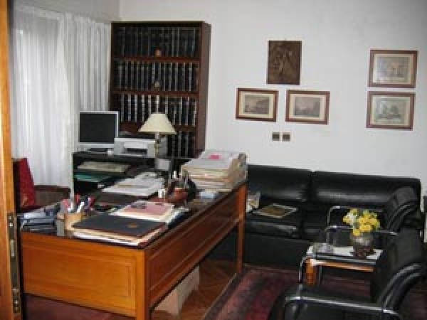 5 χρόνια στον &quot;ποντικό&quot; των δικηγορικών γραφείων