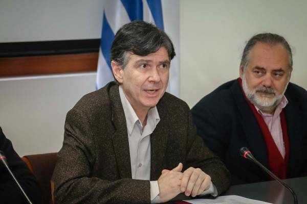 Δ.Μπαξεβανάκης : «Στόχος μας η αναβάθμιση της επαγγελματικής εκπαίδευσης»