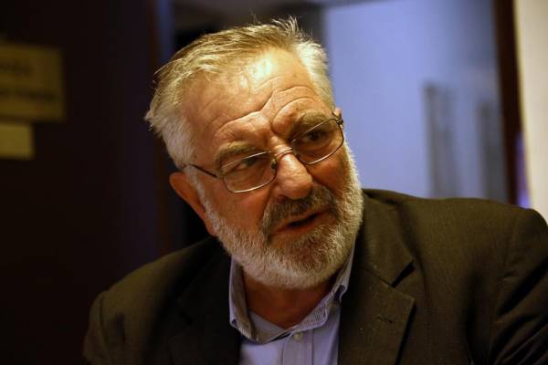 Σύσκεψη για τη σταφίδα τη Μ. Τετάρτη με τον υπουργό Αγροτικής Ανάπτυξης