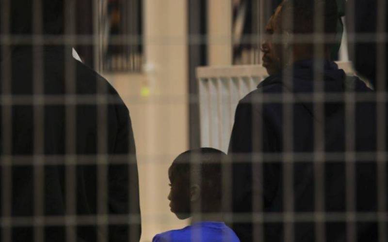 Κλειστά χαρτιά για μετανάστες: Αγνοια δηλώνουν 3 Μεσσήνιοι βουλευτές της Μεσσηνίας