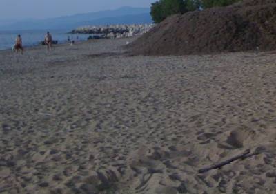 Μεταφορά χώρου αθλοπαιδιών στην παραλία του Αϊ - Λαγούδη