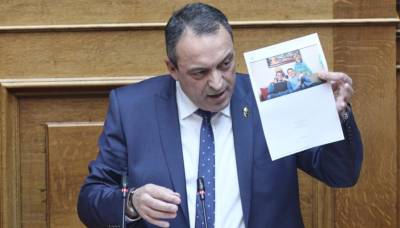 "Εμείς σπρώχνουμε αντί να μας σπρώχνουν" - Aκραία παρέμβαση από τον Β. Στίγκα για τα ομόφυλα ζευγάρια