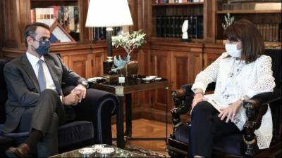 Αύριο Τετάρτη η συνάντηση Μητσοτάκη - Σακελλαροπούλου