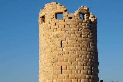 Ο πύργος Δράκανο της Ικαρίας