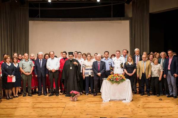 Απονομή πτυχίων και διακρίσεων στον Ελληνικό Ερυθρό Σταυρό Καλαμάτας (βίντεο)