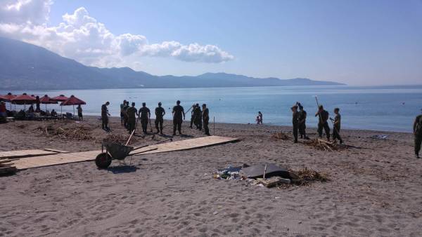 Οταν ο Στρατός φτιάχνει αγροτικούς δρόμους