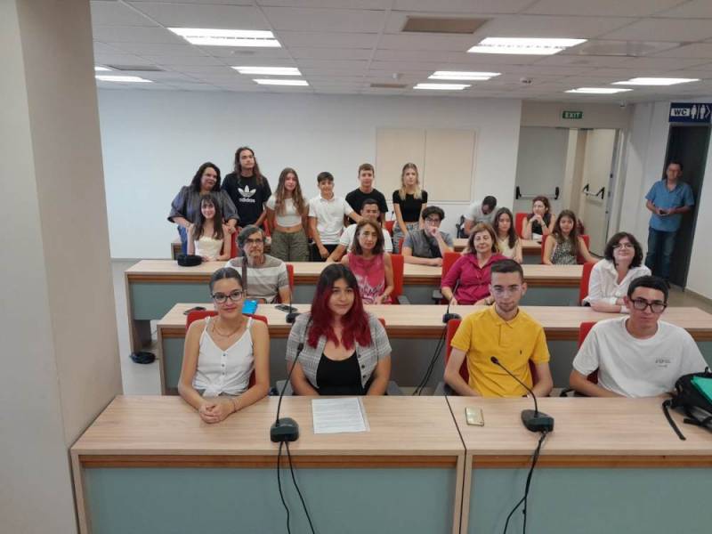 Εργασία μαθητών για την ανακύκλωση απορριμμάτων