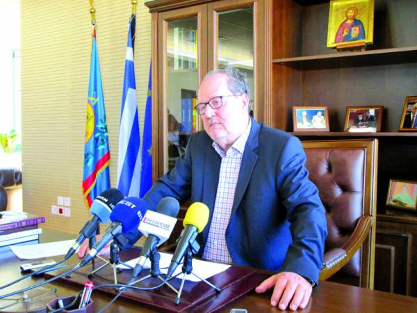 Σβήνουν τα φώτα του πολιτισμού