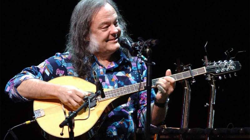 Εφυγε από τη ζωή ο Ντέβιντ Λίντλεϊ - Ρόκερ, «μουσικός των μουσικών» και βιρτουόζος στο μπουζούκι