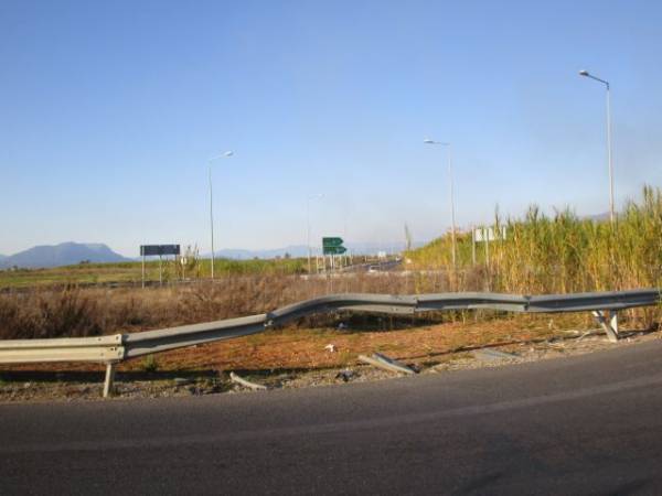 Αντικατάσταση στηθαίου