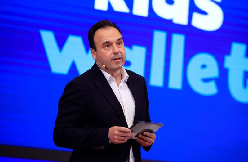 Παπαστεργίου: 3 Ιουνίου στον «αέρα» η πλατφόρμα για τον Προσωπικό Αριθμό – Πώς θα τον αποκτήσετε βήμα-βήμα