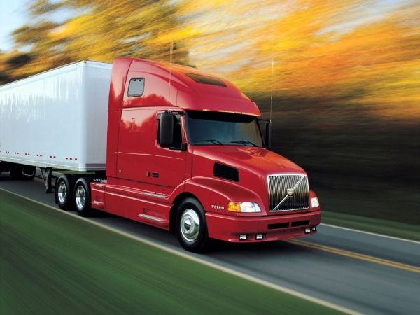 Νταλίκα ανετράπη στην ΕΟ Αθηνών - Τριπόλεως