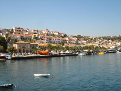 Σύμβαση για τον αγωγό ύδρευσης στην Κορώνη