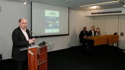 LIVE: Ημερίδα της ΠΟΕΣΥ στο Ηράκλειο: "Περιφερειακά Μέσα: Προκλήσεις και προοπτικές"