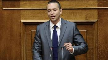 Η Χρυσή Αυγή απειλεί με υποκλοπές Σαμαρά και Βούτση