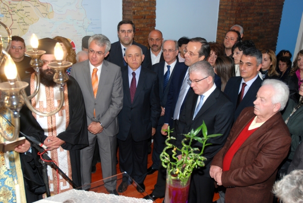 Αγιασμός στον εκλογικό κέντρο Γιάννη Σμυρνιώτη