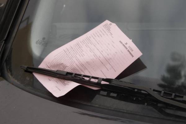 ΚΚΕ: “Μηχανισμός επιβολής προστίμων η Δημοτική Αστυνομία”