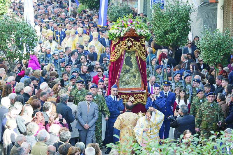 Η Καλαμάτα γιόρτασε την πολιούχο της Υπαπαντή (βίντεο-φωτογραφίες)