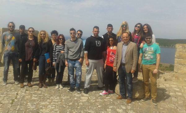 Σπουδαστές των ΙΕΚ στα Κάστρα Πύλου και Μεθώνης