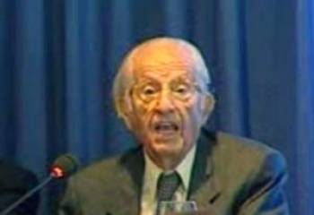 "Εφυγε" ο πολυμεταφρασμένος Αρκάς ποιητής Ηλίας Σιμόπουλος