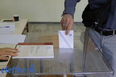 Εκλογές 2019: Έκλεισαν οι κάλπες του β' γ'υρου σε όλη τη χώρα