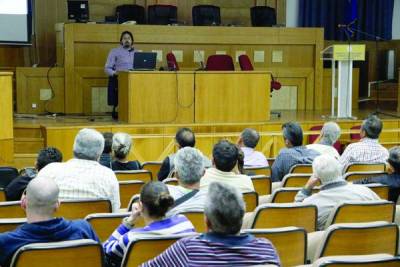 Επιμορφωτικό πρόγραμμα για την ελαιοκαλλιέργεια