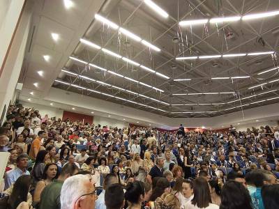 Αγανάκτηση για τον συνωστισμό