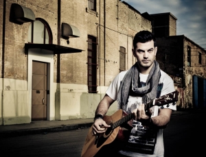 "Live της παρέας" με το Γιώργο Τεντζεράκη