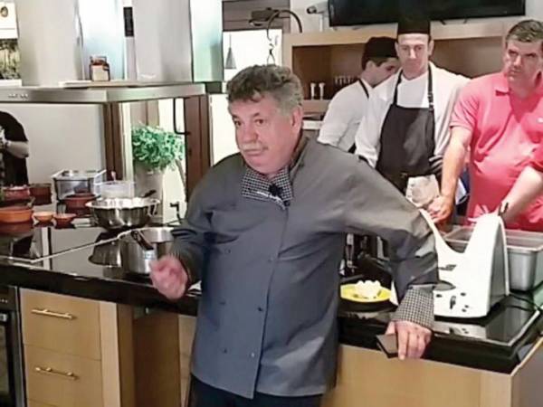 Ξεκίνησαν τα σεμινάρια μεσσηνιακής γαστρονομίας στην Costa Navarino