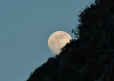 Απόψε η &quot;ψυχρή υπερπανσέληνος&quot; Δεκεμβρίου