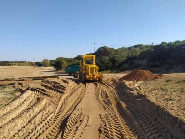 Κατρίτσης για παραλία Λαγκουβάρδου: “Η παράνομη παρέμβαση δυσφημεί την περιοχή μας”