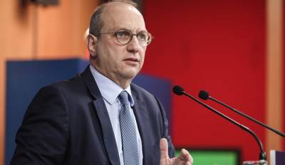 Οικονόμου: Ενισχύεται η διείσδυση των ΑΠΕ στο ενεργειακό μείγμα της χώρας