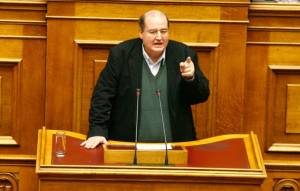 Φίλης: &quot;Δεν μπορεί να υπάρξει ΣΥΡΙΖΑ και εκτός και εντός του ευρώ&quot;