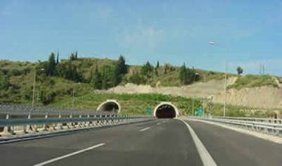 Κυκλοφοριακές ρυθμίσεις στη σήραγγα Ραψομάτη