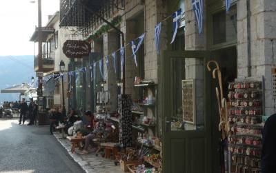 Χριστούγεννα: “Μπλόκα” στις κρατήσεις της τελευταίας στιγμής - Στο προσκήνιο οι αστικοί προορισμοί της Πελοποννήσου