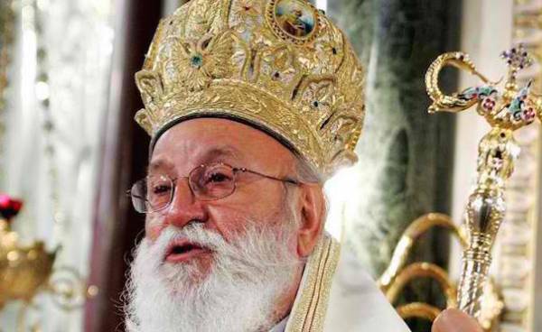 "Ρυθμιστή της πολιτικής ζωής της χώρας" χαρακτήρισε το Βασ. Λεβέντη ο μητροπολίτης Μαντινείας Αλέξανδρος