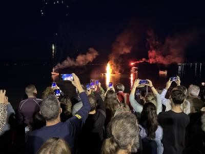 Αναβίωσε το έθιμο του καψίματος του Ιούδα στο Πεταλίδι